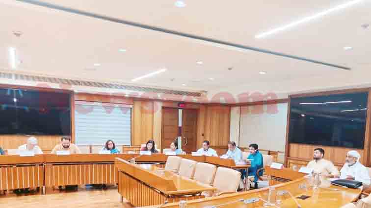 युवाओं की भागीदारी से बढ़ेगी देश के विकास की गति : सांसद दर्शन सिंह