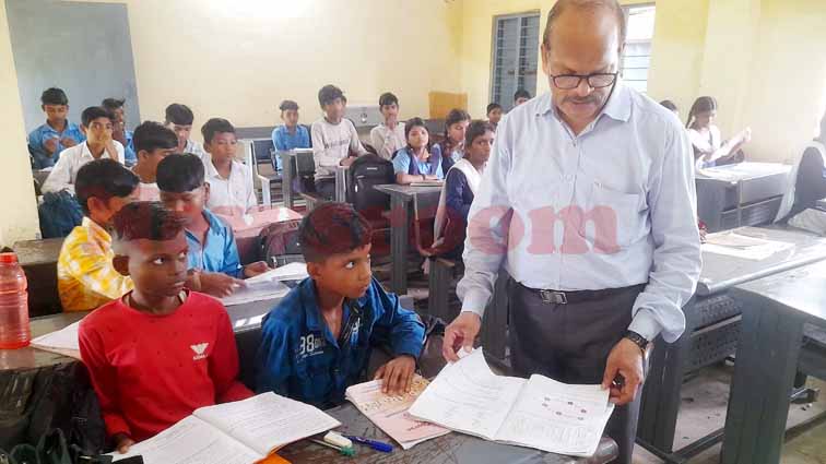 संभाग एवं जिला स्तरीय दल द्वारा स्कूलों का सघन निरीक्षण, निरीक्षण के दौरान दिए गए आवश्यक निर्देश