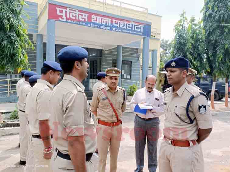 एसपी साई कृष्णा ने किया पथरौटा थाने का औचक निरीक्षण