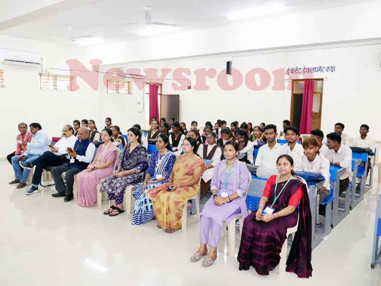 कुसुम महाविद्यालय में “तनाव प्रबंधन” विषय पर प्रेरणादायी सत्र का सफल आयोजन