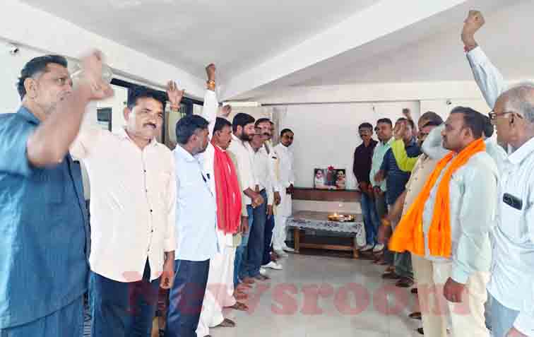 “संगठन की मजबूती ही लोकतंत्र की ताकत है, SIR अभियान को बनाएं जनभागीदारी का माध्यम” : विधायक प्रेम शंकर वर्मा