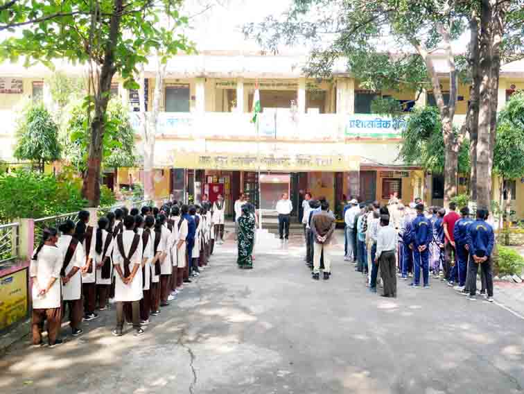 कुसुम महाविद्यालय में भगवान बिरसा मुंडा की 150वीं जयंती एवं ‘वंदे मातरम्’ के 150वें स्मृति उत्सव पर विविध कार्यक्रमों का आयोजन